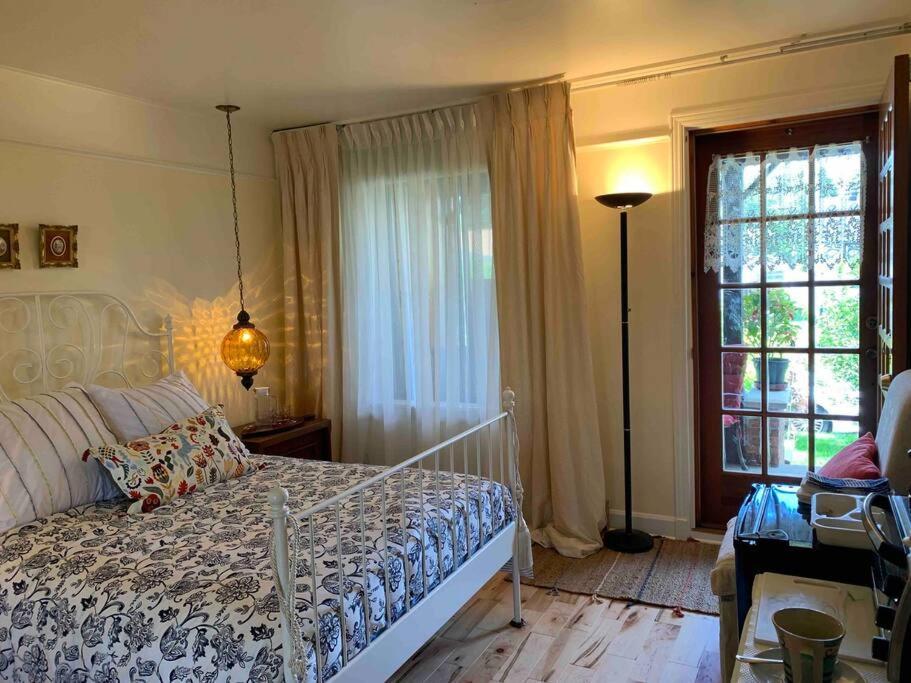 Apartamento Havre Chez Guylaine Laval Exterior foto